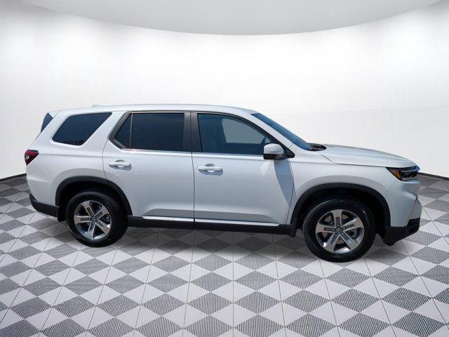 new 2025 Honda Pilot car, priced at $42,951