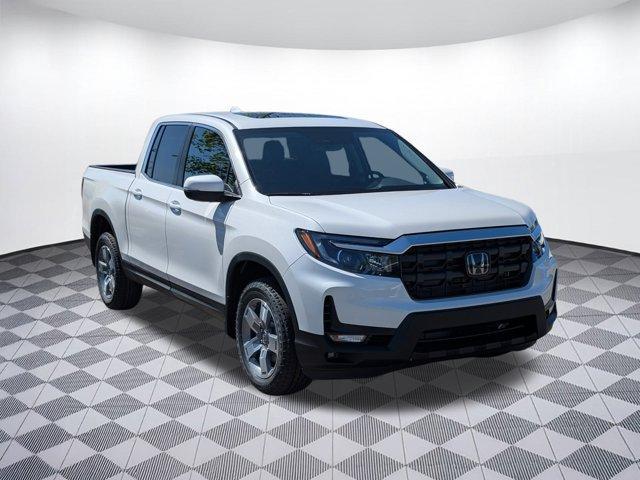 new 2025 Honda Ridgeline car, priced at $42,372