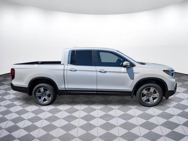 new 2025 Honda Ridgeline car, priced at $42,372