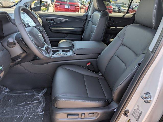 new 2025 Honda Ridgeline car, priced at $42,372