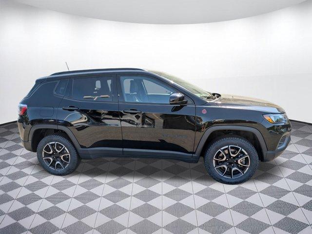 used 2024 Jeep Compass car, priced at $25,999