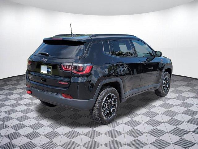 used 2024 Jeep Compass car, priced at $25,999