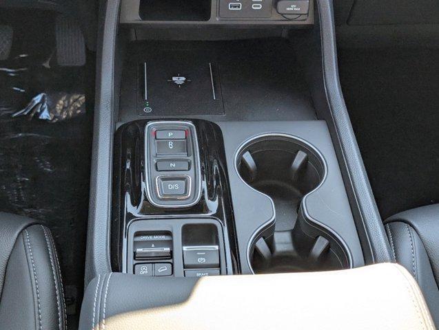 new 2025 Honda Pilot car, priced at $45,782