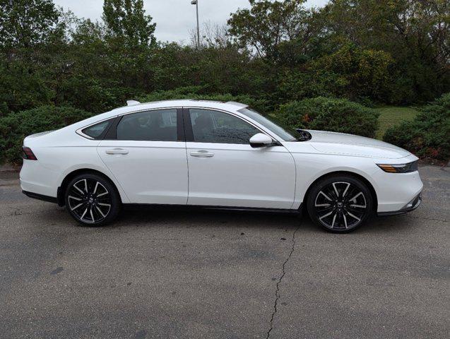 new 2025 Honda Accord Hybrid car, priced at $40,850