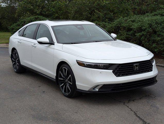 new 2025 Honda Accord Hybrid car, priced at $40,850