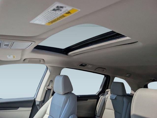 new 2026 Honda Odyssey car, priced at $43,091