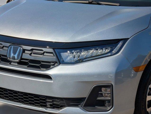 new 2026 Honda Odyssey car, priced at $43,091
