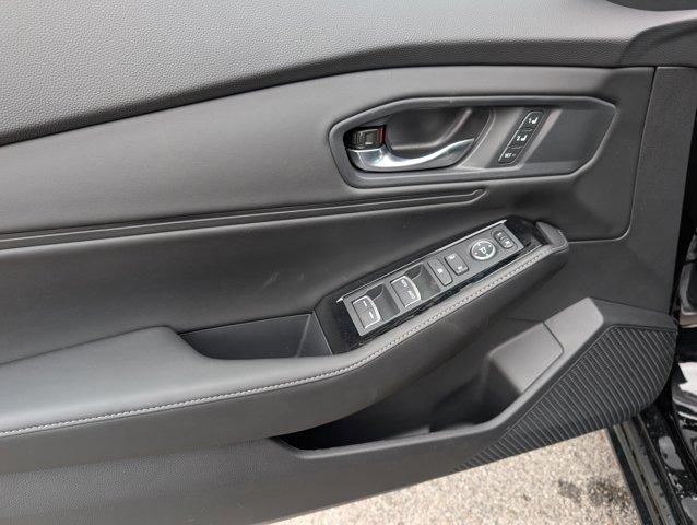 new 2025 Honda Accord Hybrid car, priced at $38,091
