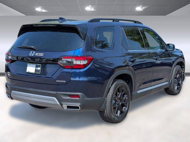 new 2025 Honda Pilot car, priced at $50,491