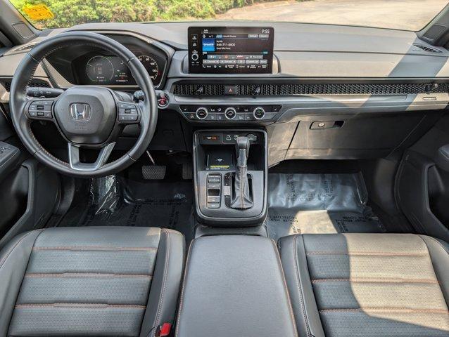 used 2025 Honda CR-V Hybrid car, priced at $35,999