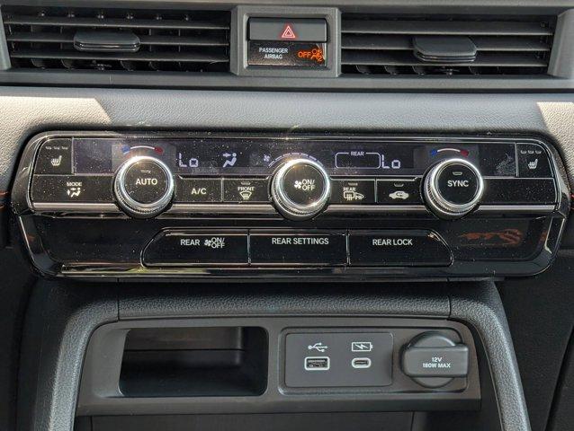 new 2025 Honda Pilot car, priced at $49,501