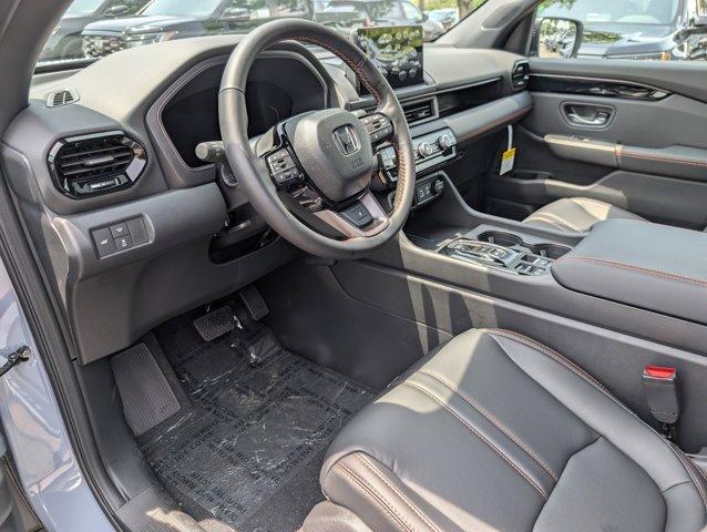 new 2025 Honda Pilot car, priced at $49,501