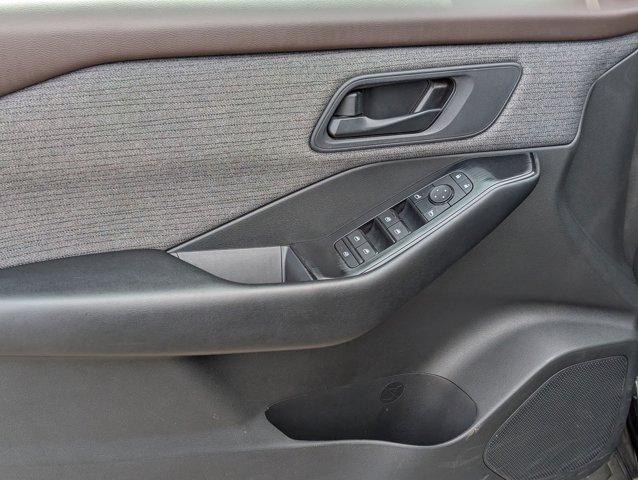 used 2023 Nissan Rogue car, priced at $18,999