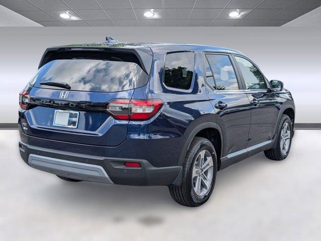 new 2025 Honda Pilot car, priced at $44,551