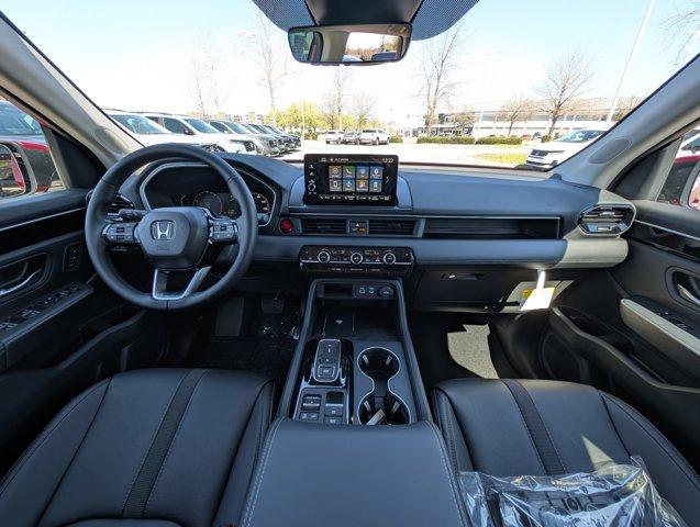 new 2025 Honda Pilot car, priced at $47,891