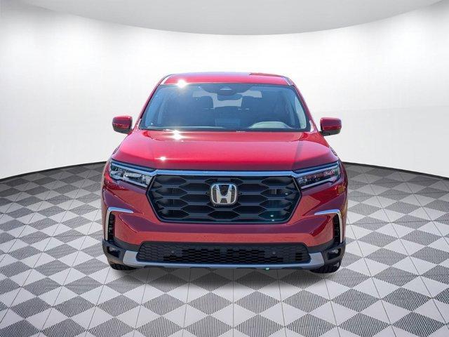 new 2025 Honda Pilot car, priced at $47,891