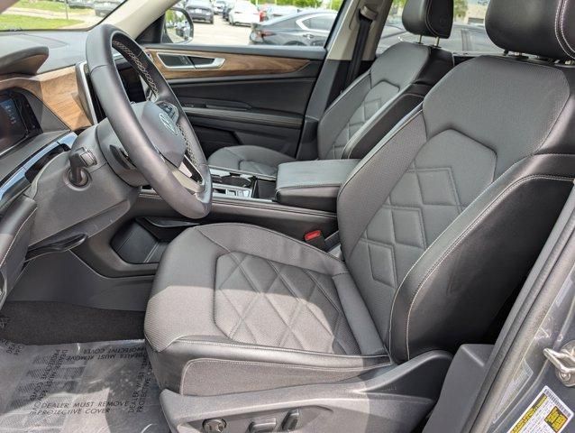 used 2024 Volkswagen Atlas car, priced at $33,197