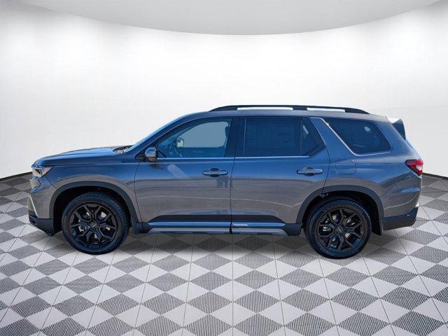 new 2025 Honda Pilot car, priced at $49,632