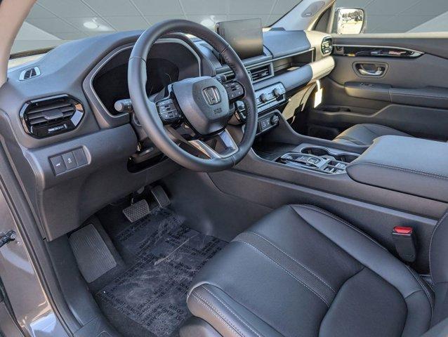 new 2025 Honda Pilot car, priced at $48,633