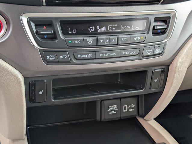 used 2021 Honda Pilot car, priced at $21,999