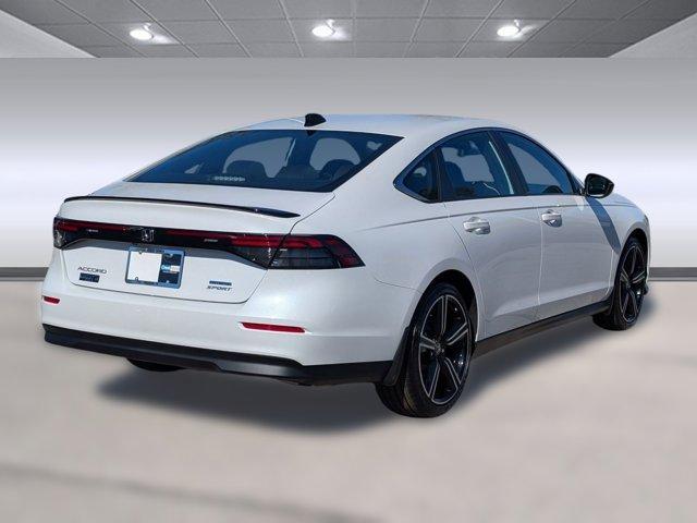 new 2025 Honda Accord Hybrid car, priced at $33,901