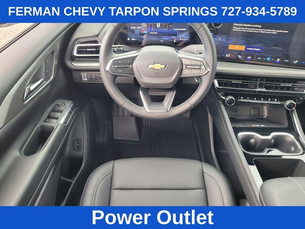 new 2025 Chevrolet Traverse car, priced at $42,385