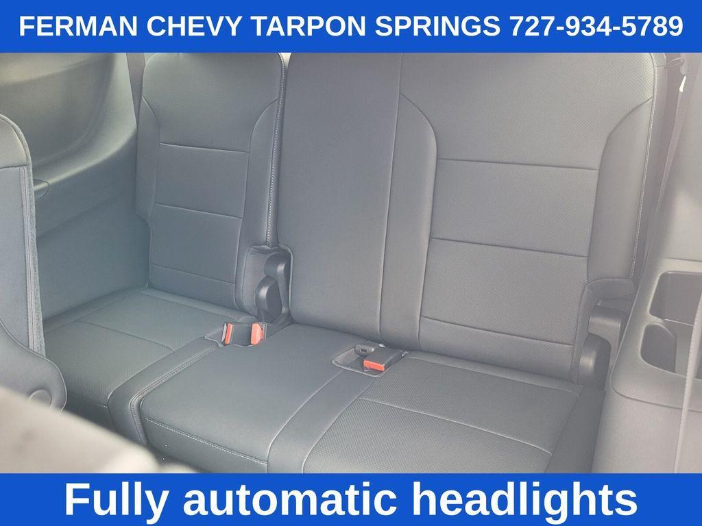 new 2025 Chevrolet Traverse car, priced at $42,385