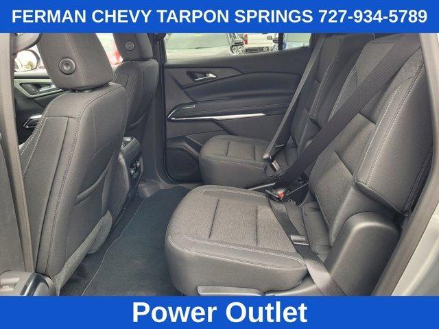 new 2025 Chevrolet Traverse car, priced at $40,395