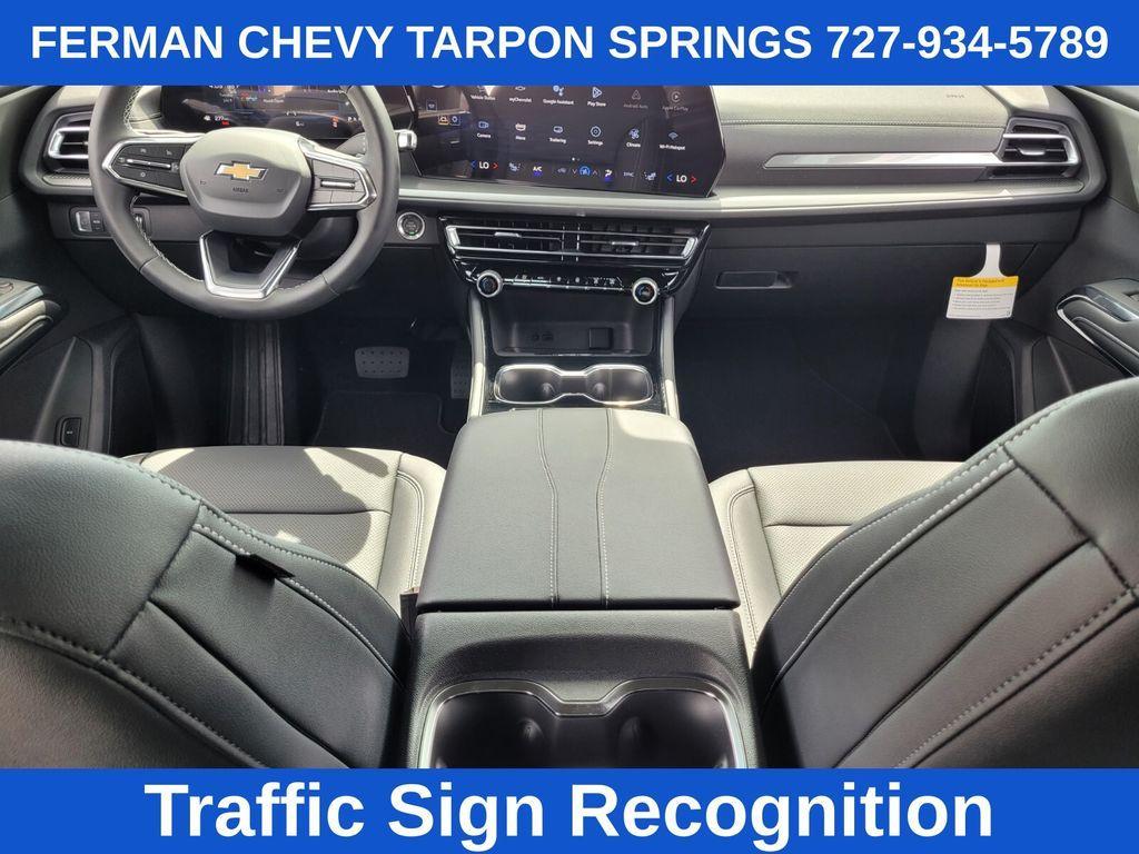 new 2025 Chevrolet Traverse car, priced at $41,395