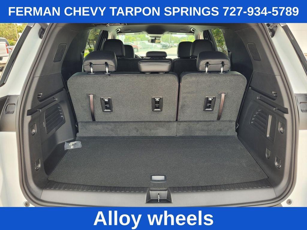 new 2025 Chevrolet Traverse car, priced at $41,395