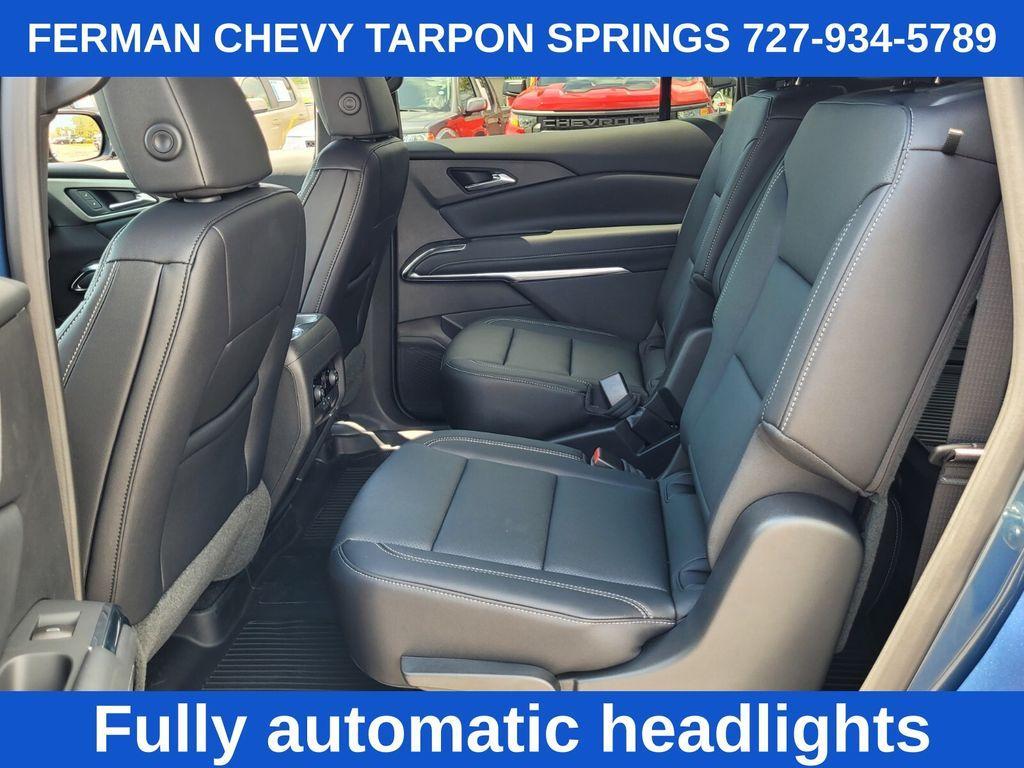 new 2025 Chevrolet Traverse car, priced at $45,304