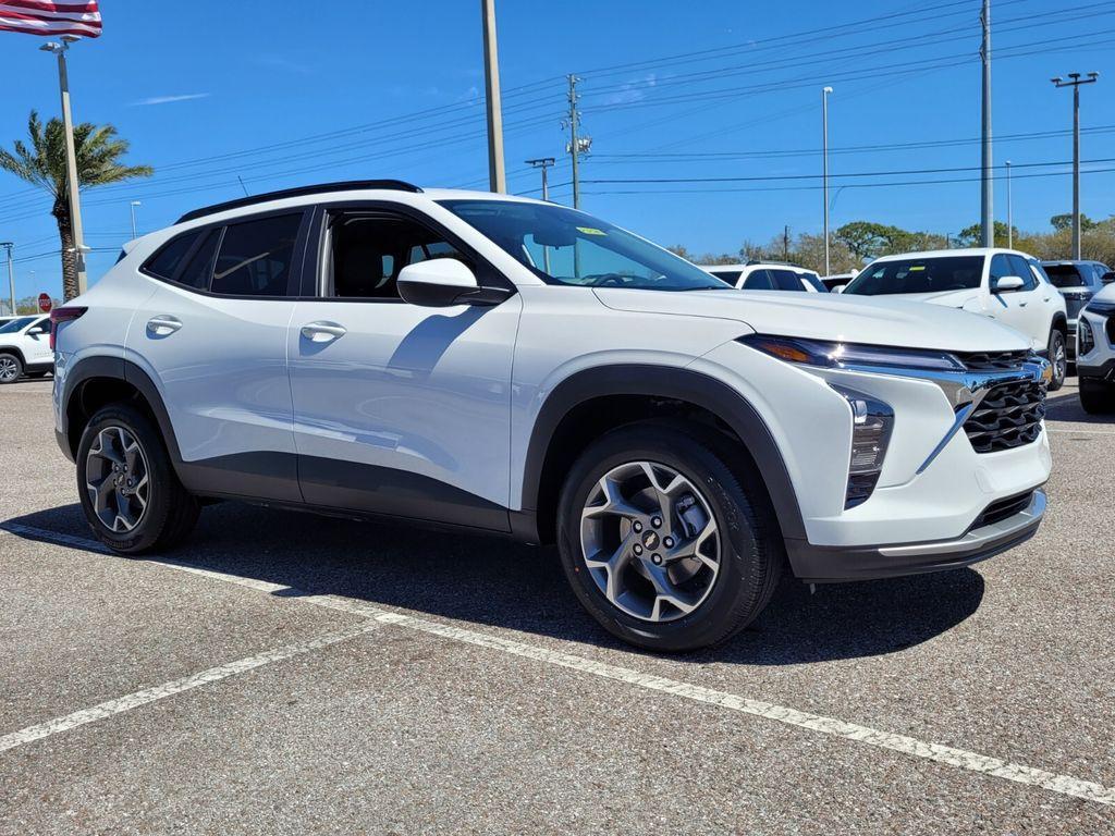 new 2025 Chevrolet Trax car, priced at $24,885