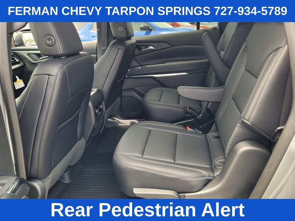 new 2025 Chevrolet Traverse car, priced at $41,760