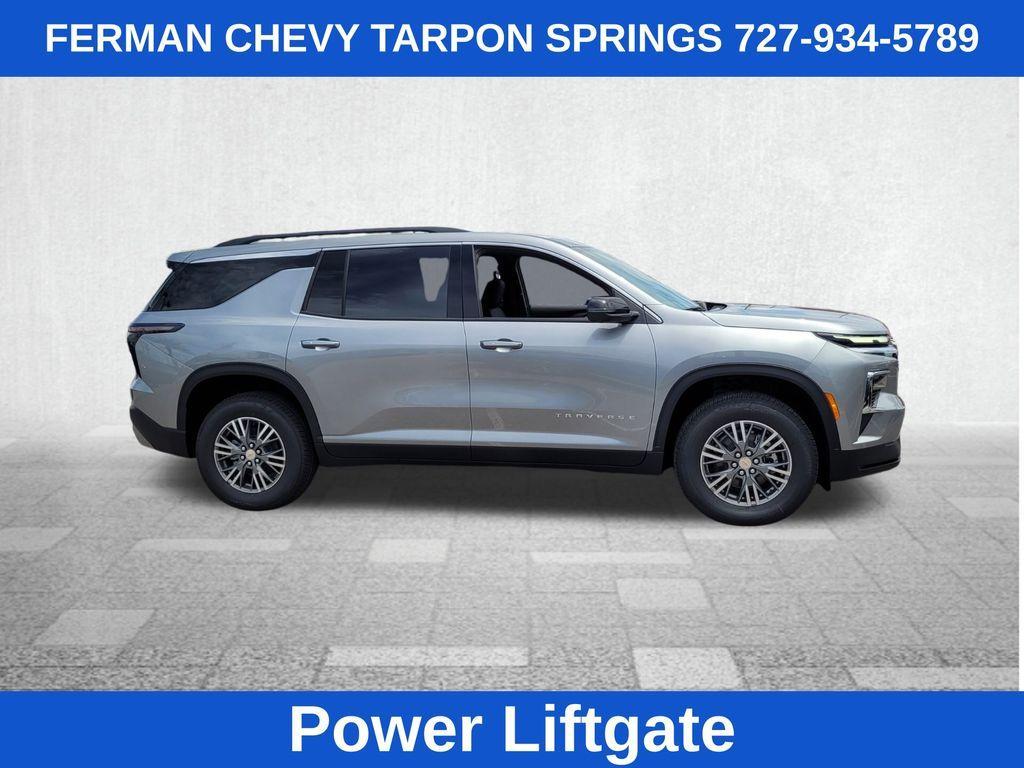 new 2025 Chevrolet Traverse car, priced at $41,760