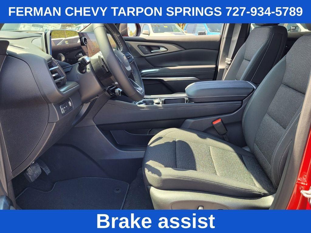 new 2025 Chevrolet Traverse car, priced at $43,090