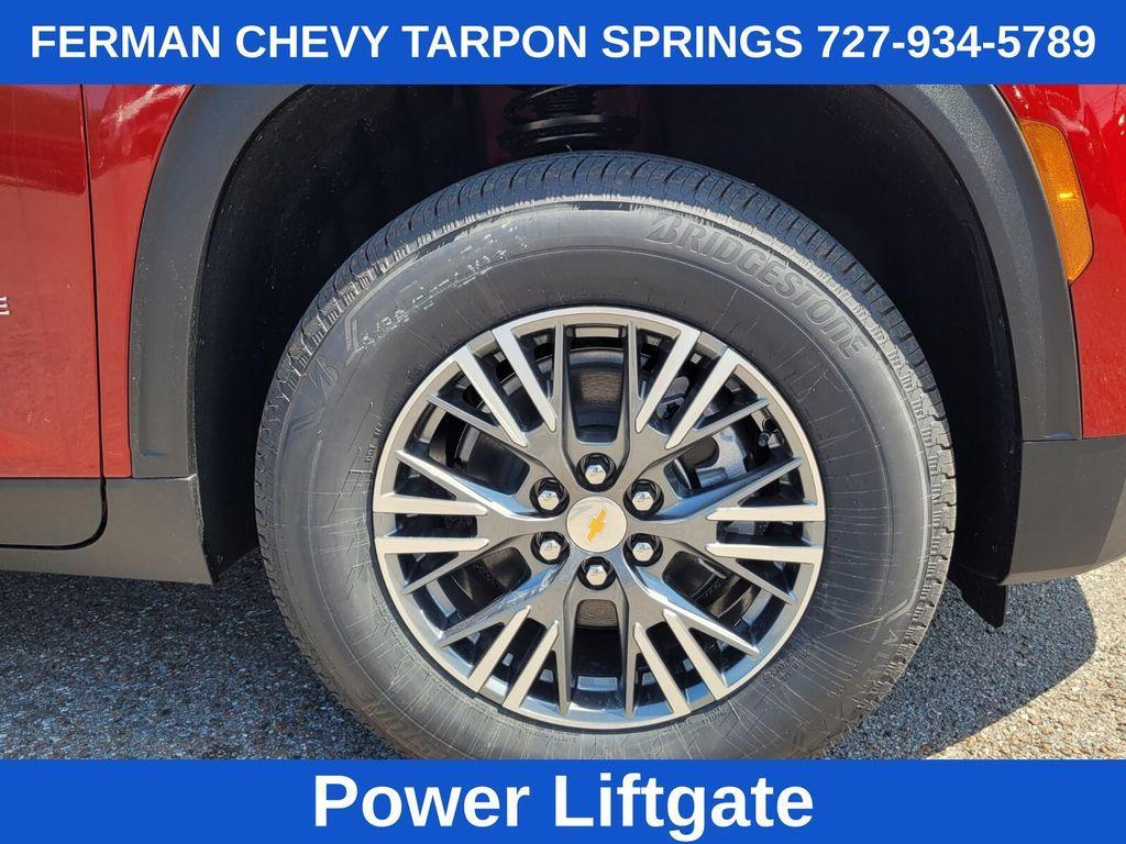 new 2025 Chevrolet Traverse car, priced at $43,090