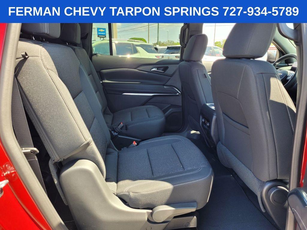 new 2025 Chevrolet Traverse car, priced at $43,090