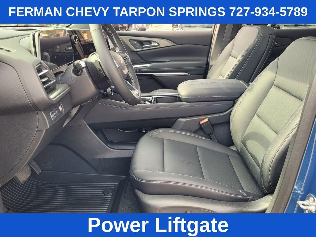 new 2025 Chevrolet Traverse car, priced at $44,945