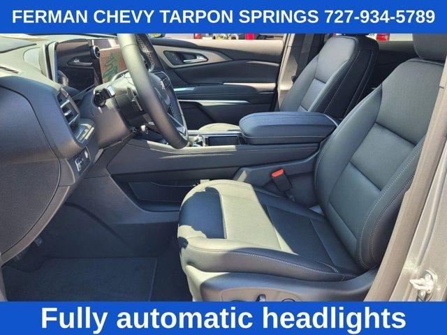new 2025 Chevrolet Traverse car, priced at $41,395