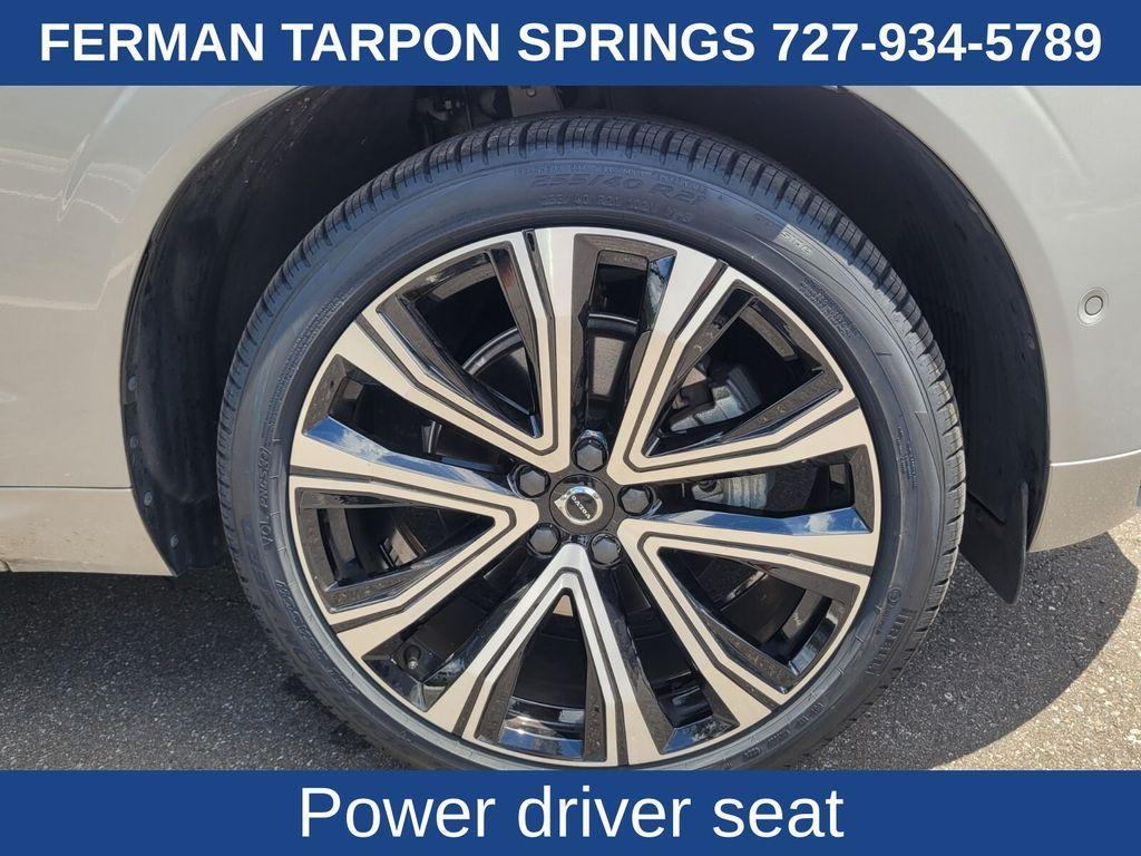 used 2023 Volvo XC60 car, priced at $37,300