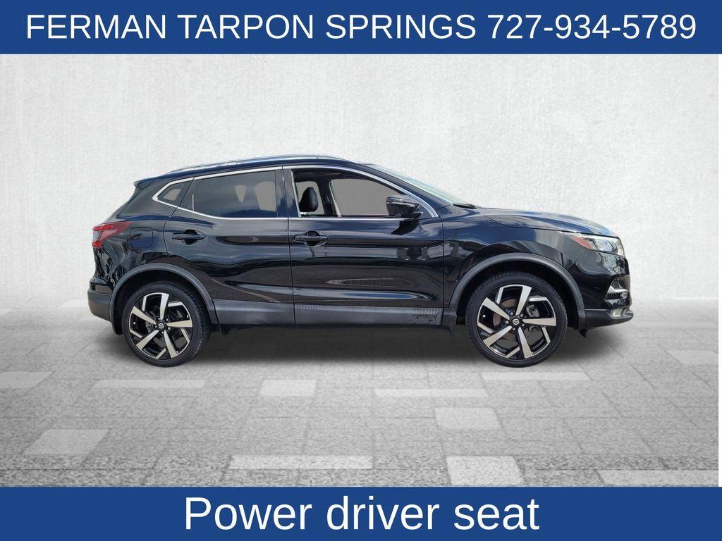 used 2020 Nissan Rogue Sport car, priced at $18,865