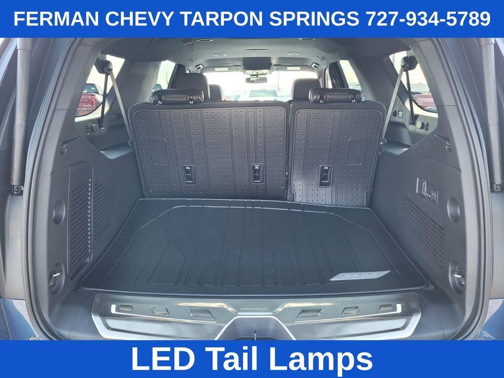 new 2025 Chevrolet Suburban car, priced at $77,184