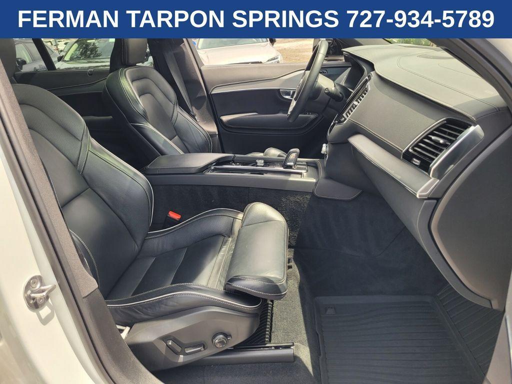 used 2022 Volvo XC90 Recharge Plug-In Hybrid car, priced at $41,900