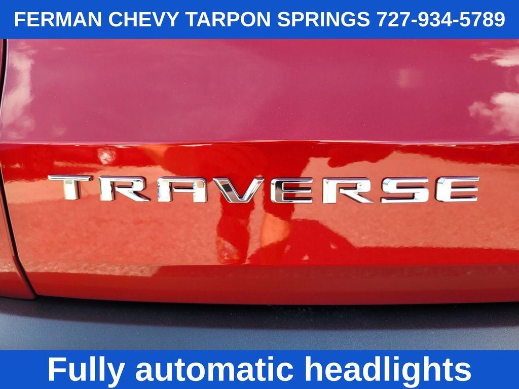 new 2025 Chevrolet Traverse car, priced at $42,180