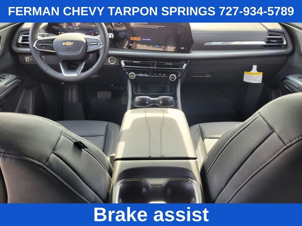 new 2025 Chevrolet Traverse car, priced at $42,180