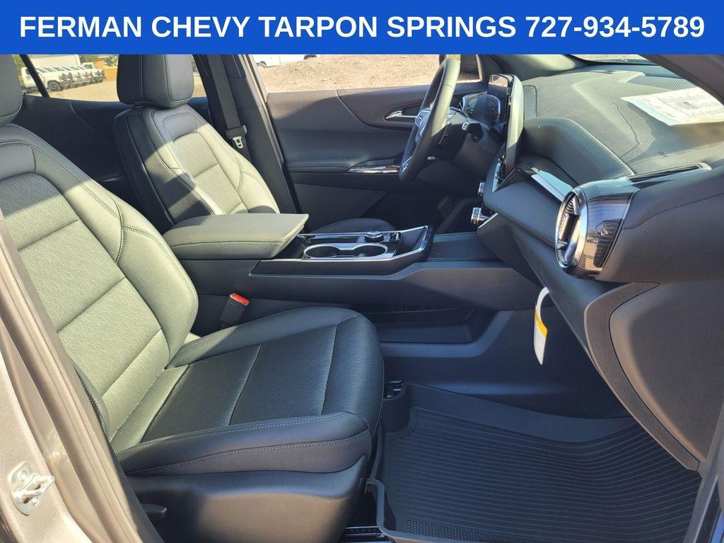 new 2026 Chevrolet Equinox car, priced at $30,315