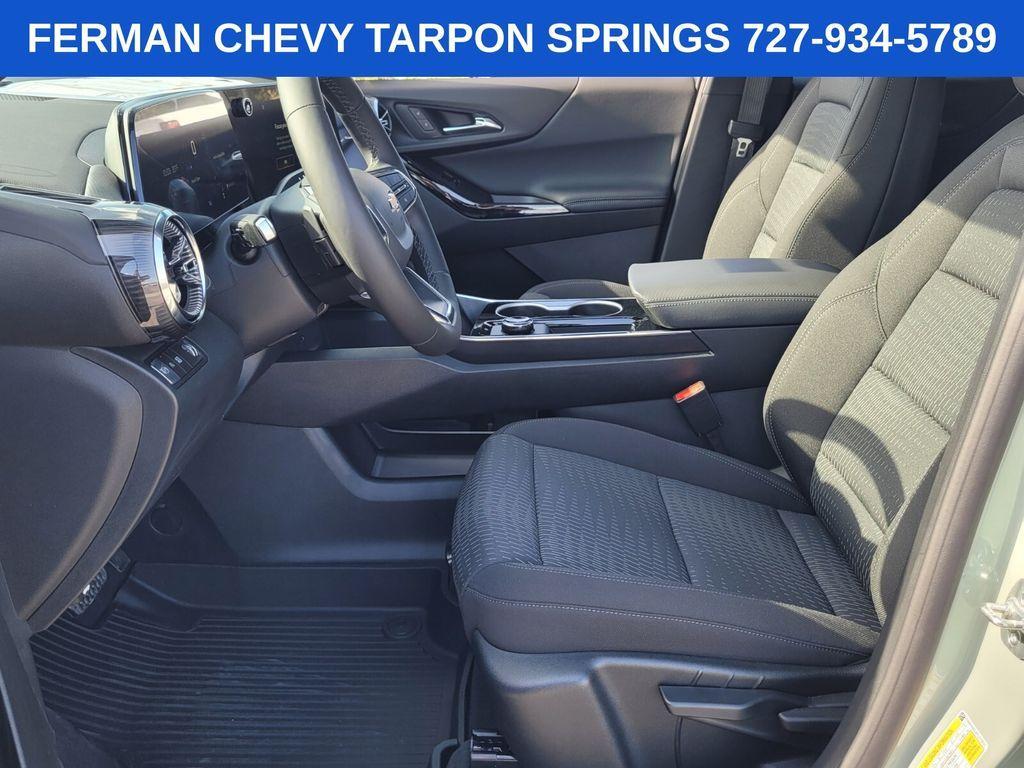 new 2026 Chevrolet Equinox car, priced at $27,320