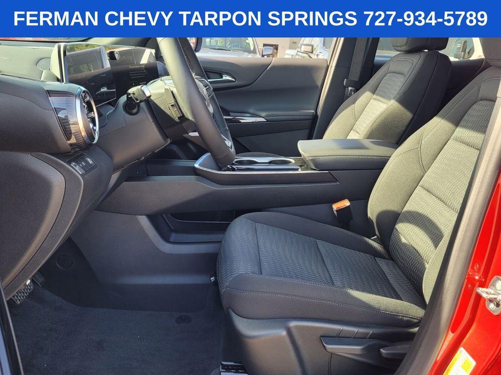 new 2025 Chevrolet Equinox car, priced at $28,275
