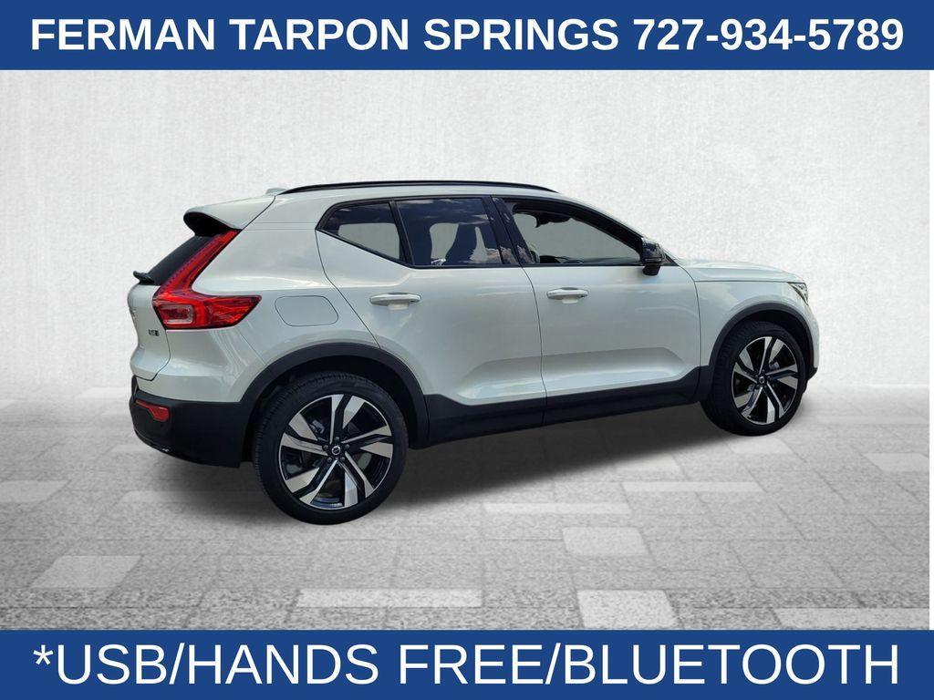 used 2025 Volvo XC40 car, priced at $36,400