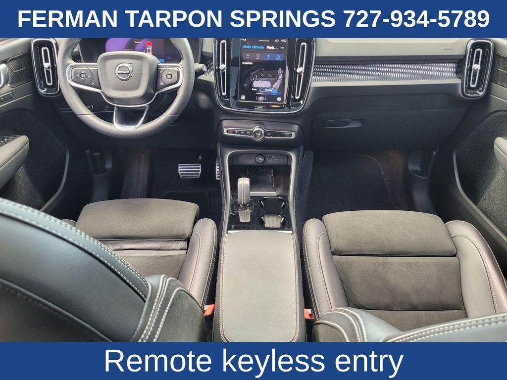 used 2022 Volvo XC40 Recharge Pure Electric car, priced at $26,961